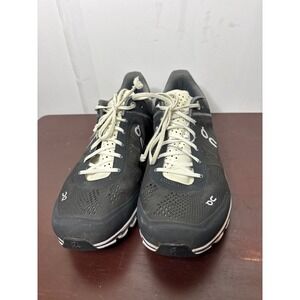On Running Clouds Women's Black Athletic Shoes Size 9.5‎